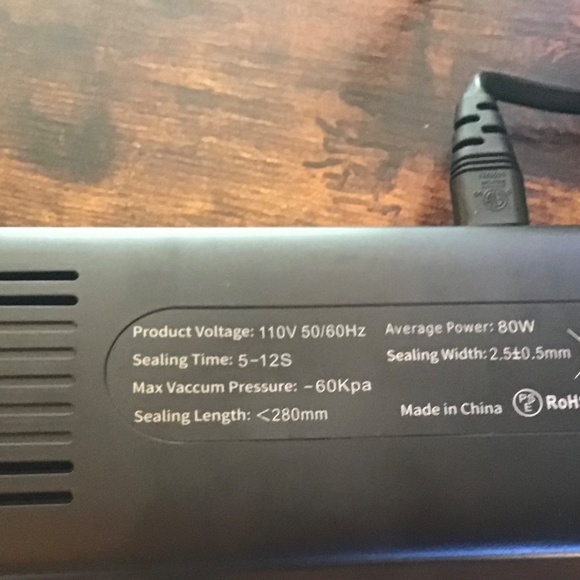 Brand New Nordic Life Food Vaccum Sealer - Picture 7 of 7